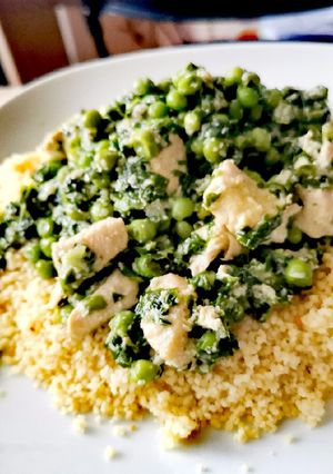 Kókuszos - zöldborsós - spenótos csirke recept fotója