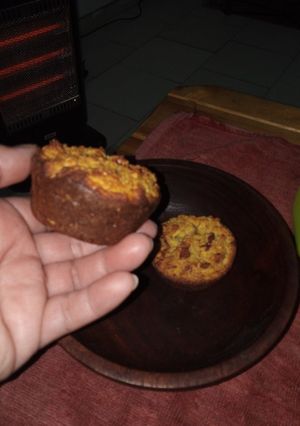 Una foto de Muffins de avena y manzana