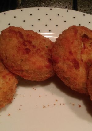 A picture of Mandys haddock fish cakes burgers.