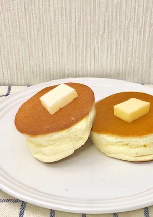 A picture of Soufflé Pancakes with Pancake Mix.
