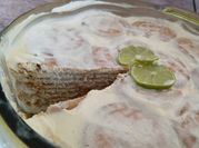 Una foto de pastel helado