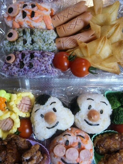 A picture of Children's Day or Cherry-Blossom Viewing Bento Box.