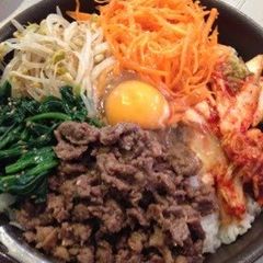 A picture of Addictive Bibimbap Made in a Frying Pan.