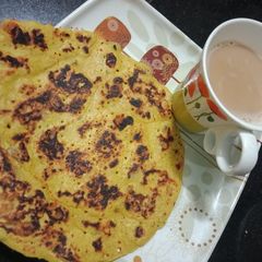 A picture of Besan chilla.