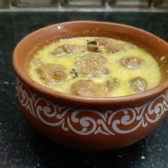 Kadhi pakodi A picture of Kadhi pakodi.