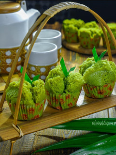 Foto resep Bolu Kukus Pandan Asli