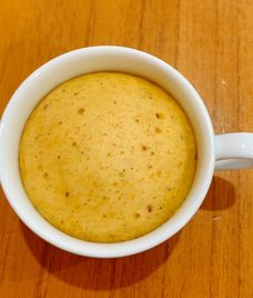 bánh từ bột nở, bột mì, trứng