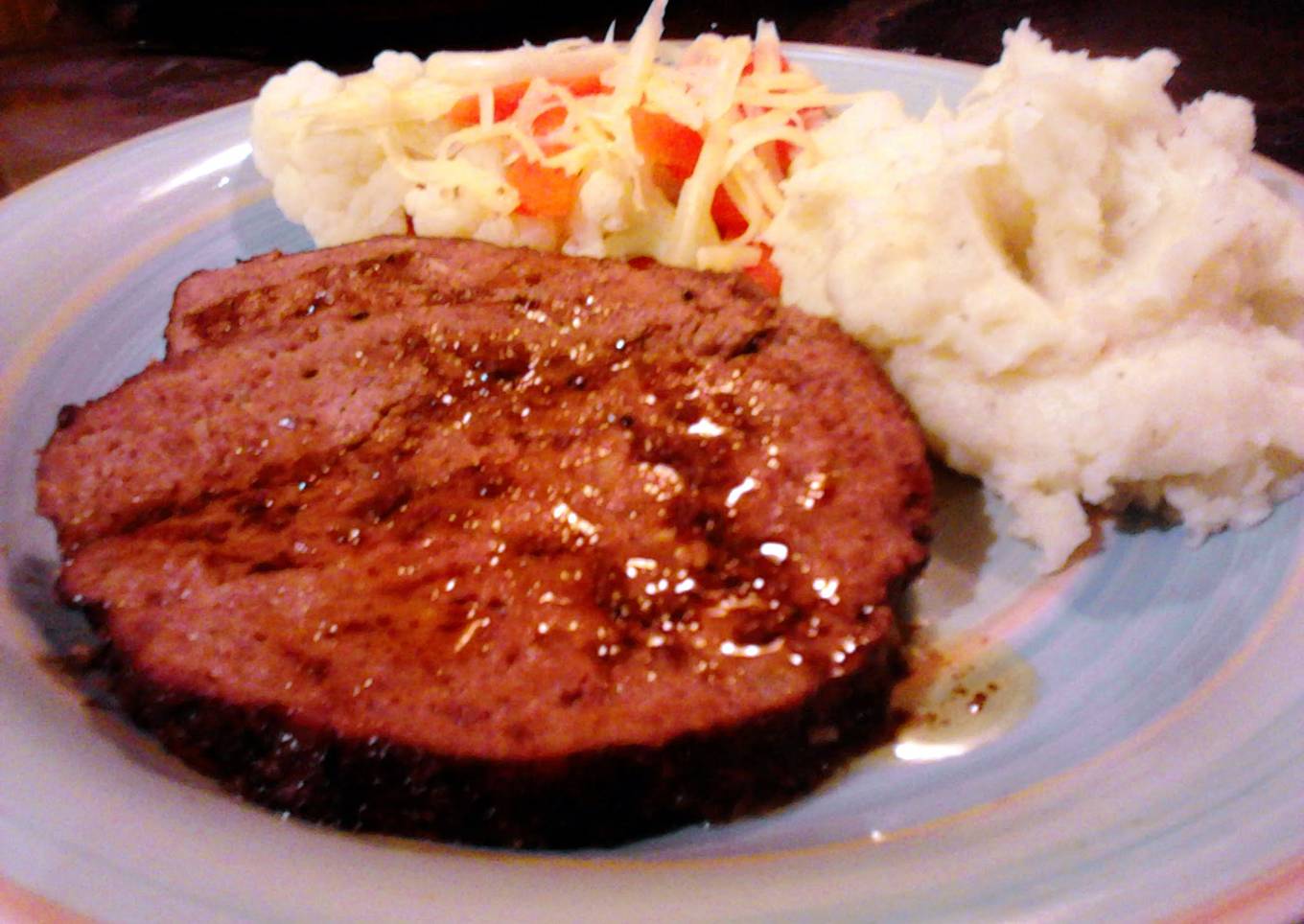 Heathers' Coffee Glazed Meatloaf