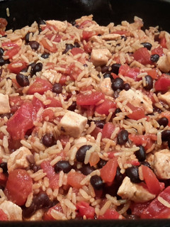 A picture of Cajun Style - Chicken, Black Beans & Brown Rice.