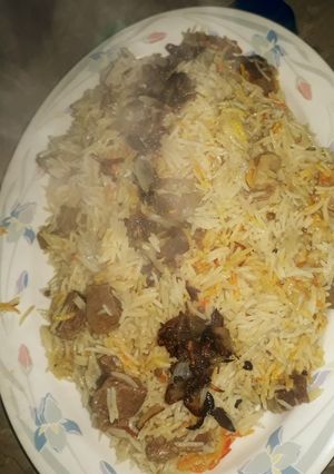 A picture of Beef yakhni pulao.