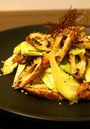 A picture of Chikuwa and Cabbage Stir-Fried in Mayonnaise and Ponzu.