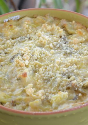 A picture of Green Chile & Garlic Artichoke Dip.