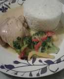 Pollo con Brocoly y pimientos morrones