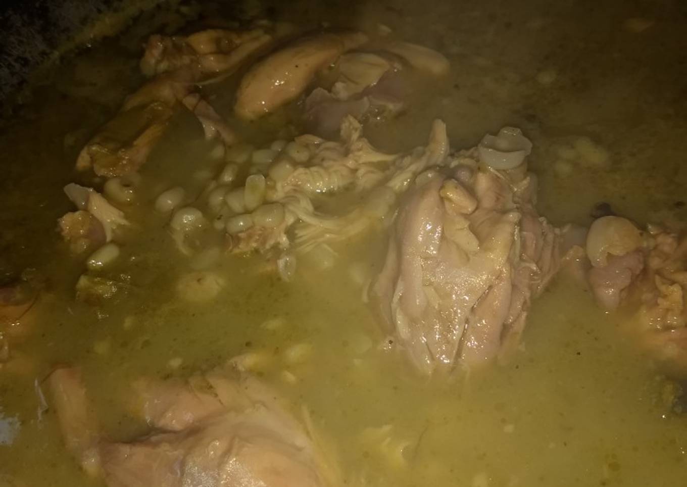 Pozollillo Verde de Pollo y Cerdo estilo Jalisco