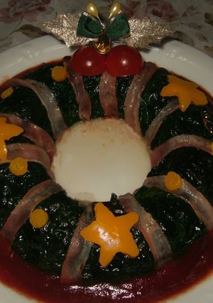 A picture of Christmas Wreath Meatloaf.