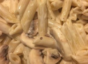 Una foto de Pasta Alfredo