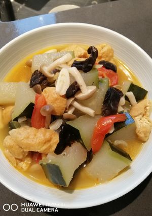 A picture of Sauteed Kundol.