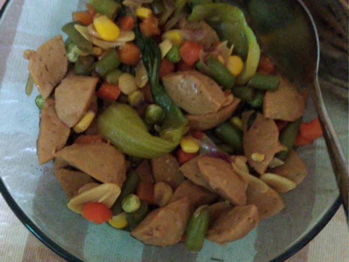 Langkah Mudah untuk Menyiapkan Resep Pakcoy tumis jagung baso yang Enak