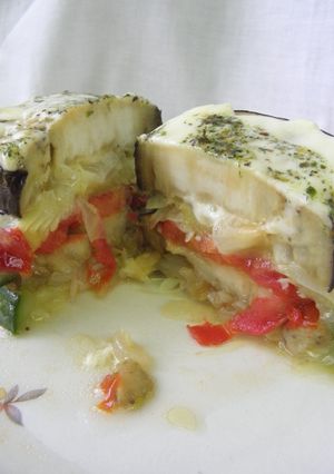 Una foto de Lasaña de berenjena y zapallito, vegetariana