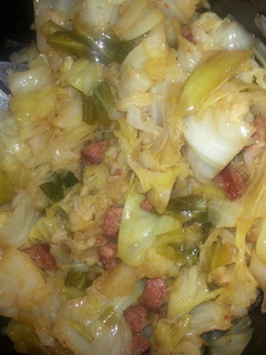 A picture of fried cabbage..