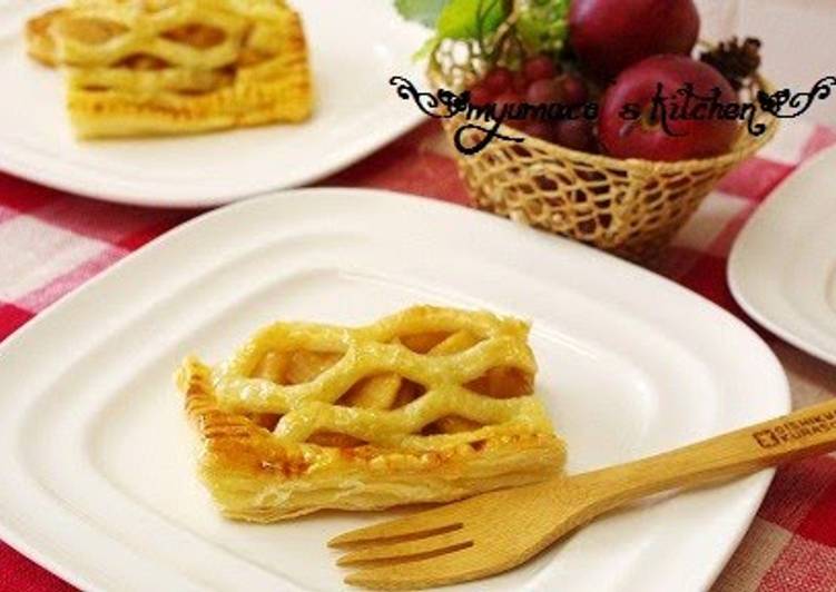 Simple Way to Prepare Perfect Easy Apple Pie with Puff Pastry