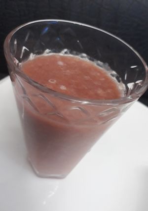 A picture of Banana and watermelon smoothie.