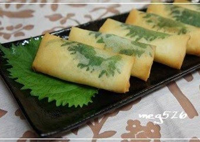 Simple Way to Prepare Super Quick Homemade Spring Rolls Filled With Chicken Tenders and Cheese, Accented with Shiso