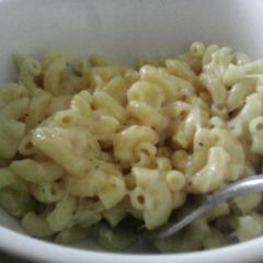 A picture of Cheese Noodles & Ham Meal.