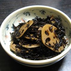 A picture of Macrobiotic: Hijiki and Lotus Root.