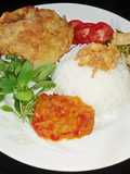 Nasi Ayam Krispi Sambal Kweni