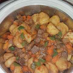 A picture of Stir Fry Potatoes and Vegetables.