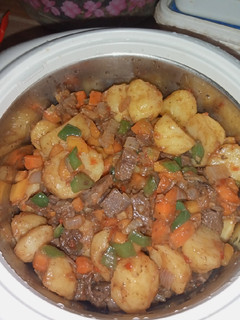 A picture of Stir Fry Potatoes and Vegetables.