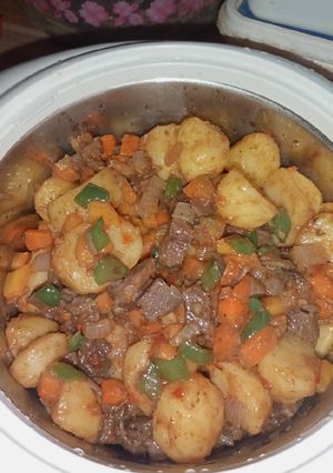 A picture of Stir Fry Potatoes and Vegetables.