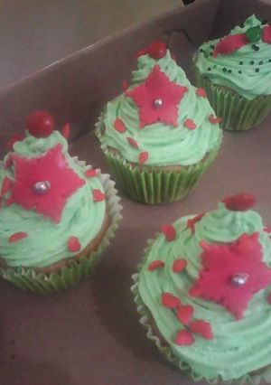 Una foto de Cupcakes Navideños