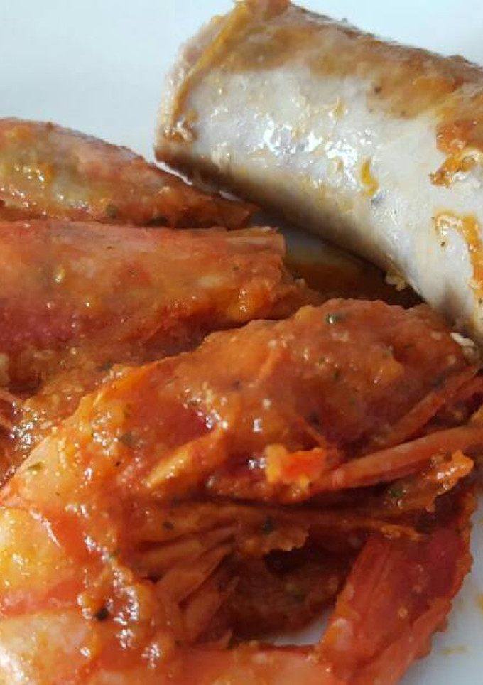 Una foto de Butifarra con gambas a mi manera