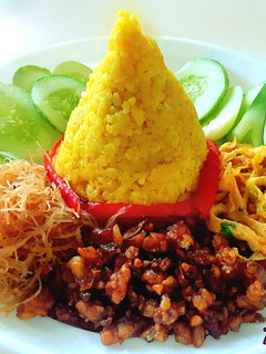 Foto resep Nasi Kuning ❤ Rice Cooker