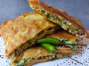 Gambar martabak telur daging