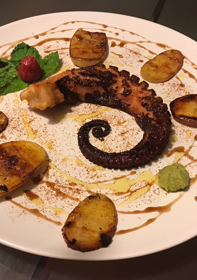 Una foto de Pulpo a la brasa