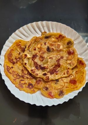 A picture of Mango Dryfruits Pan Cake.