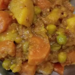 Aloo Gajar Matar A picture of Aloo Gajar Matar.
