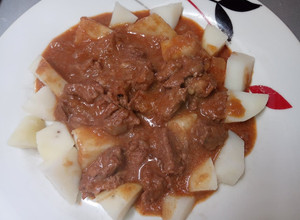 Una foto de El goulash de mamá