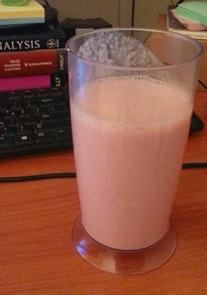 A picture of Healthy smoothie for breakfast.