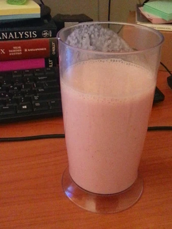 Easy Way Make Healthy smoothie for breakfast the Delicious You can take Joss in your mouth