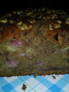 A picture of Banana strawberry bread.
