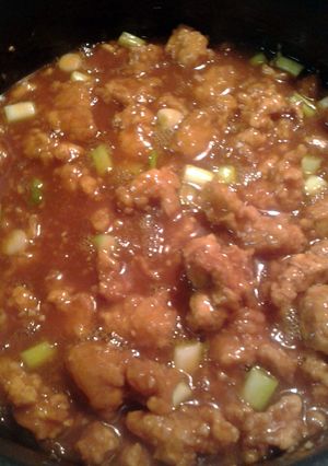 A picture of skunks orange chicken.
