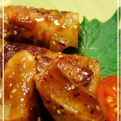 A picture of Pork-Wrapped Daikon Radish with Yakiniku Sauce.