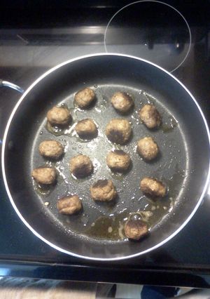 A picture of South African Style Meatballs.