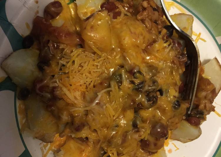 Simple Way to Make Ultimate Chicken Chili Potato Poncho