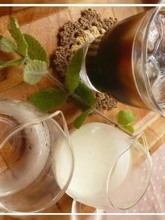 A picture of Very Easy Simple Syrup.