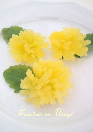 A picture of Easy Dandelions with Sesame-flavored Takuan Pickles.